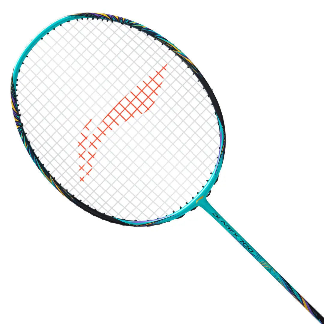 Blade X 700
